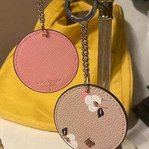 Kate spade, authentic leather keychain holder